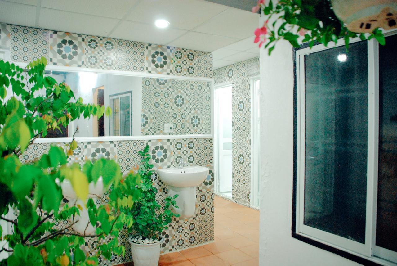 Winna Airport Hostel Da Nang Exterior foto